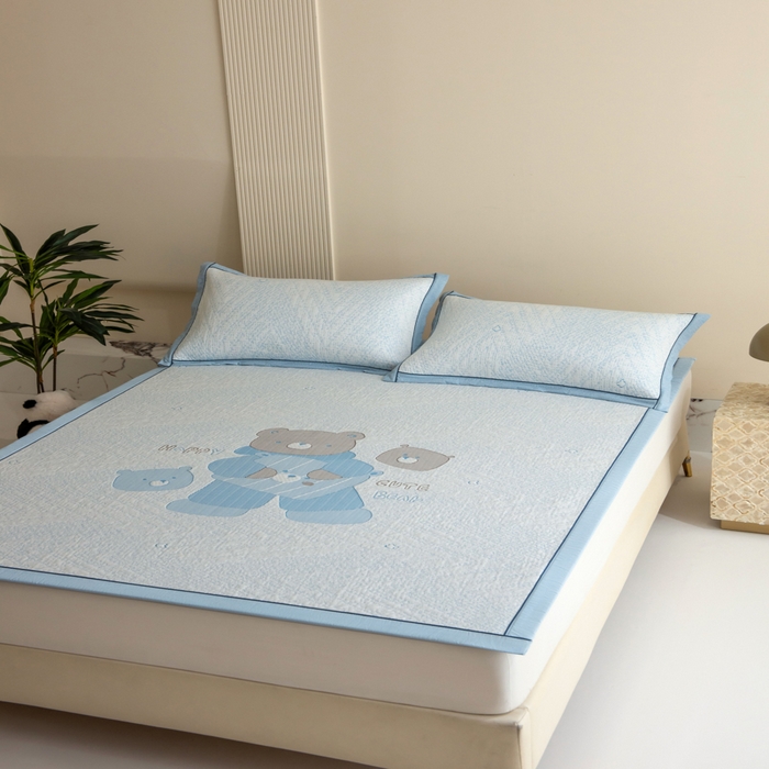 91家纺网 家纺一手货源 找家纺 印季家纺 2026新款卡通大版提花冰爽凉感丝凉席席子 熊宝宝