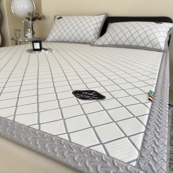 91家纺网 家纺一手货源 找家纺 印季家纺 2026新款轻奢简约凉感丝泡泡席-格调凉席（床席款） 藏蓝