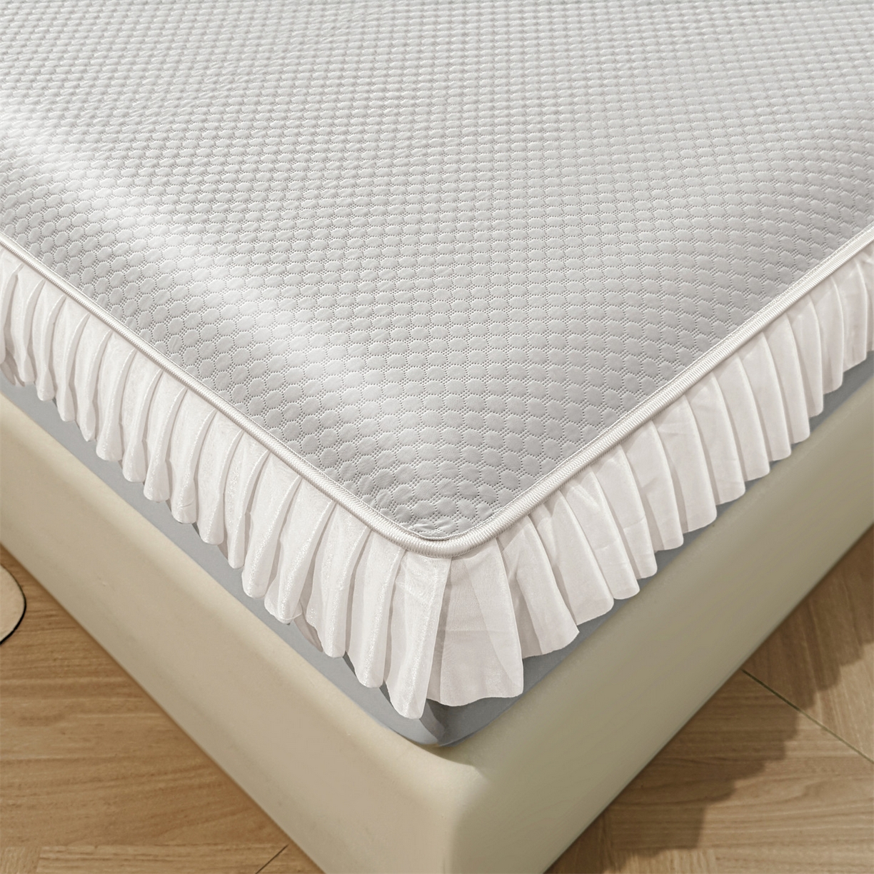 91家纺网 家纺一手货源 找家纺 雯豆家纺 2026新款A类凉感丝花边床笠款凉席席子凉席 凉感丝花边床笠-淡雅灰