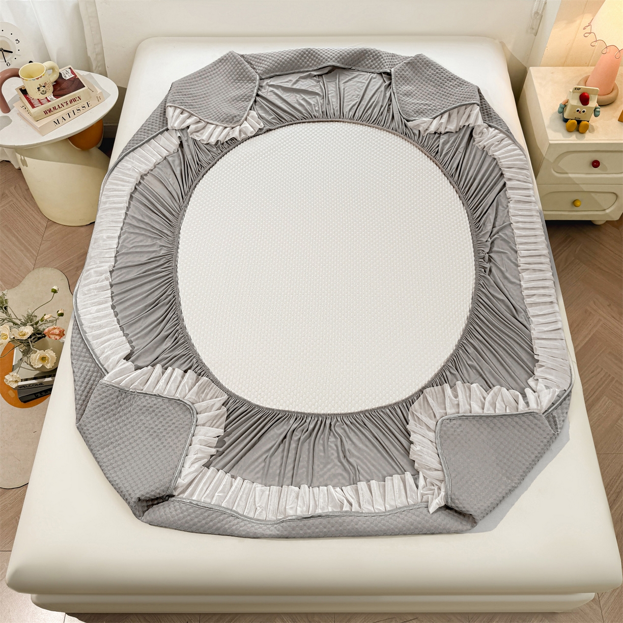 91家纺网 家纺一手货源 找家纺 雯豆家纺 2026新款A类凉感丝花边床笠款凉席席子凉席 凉感丝花边床笠-轻奢灰