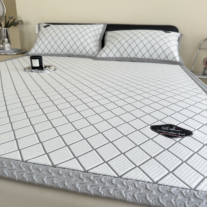 91家纺网 家纺一手货源 找家纺 印季家纺 2026新款轻奢简约凉感丝泡泡席-格调凉席（床席款） 银灰