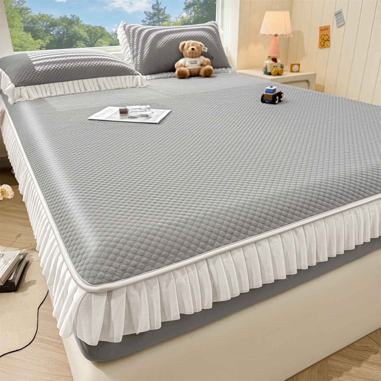 91家纺网 家纺一手货源 找家纺 雯豆家纺 2026新款A类凉感丝花边床笠款凉席席子凉席 凉感丝花边床笠-轻奢灰