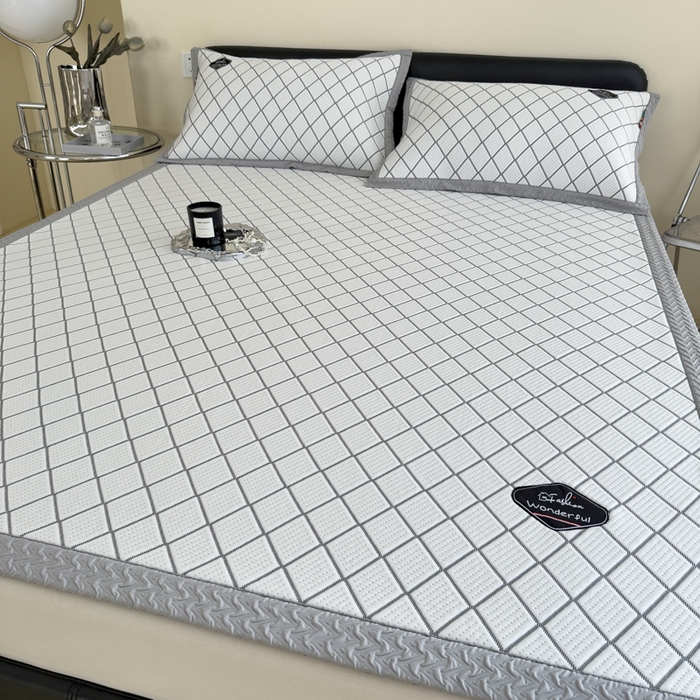 91家纺网 家纺一手货源 找家纺 印季家纺 2026新款轻奢简约凉感丝泡泡席-格调凉席（床席款） 银灰