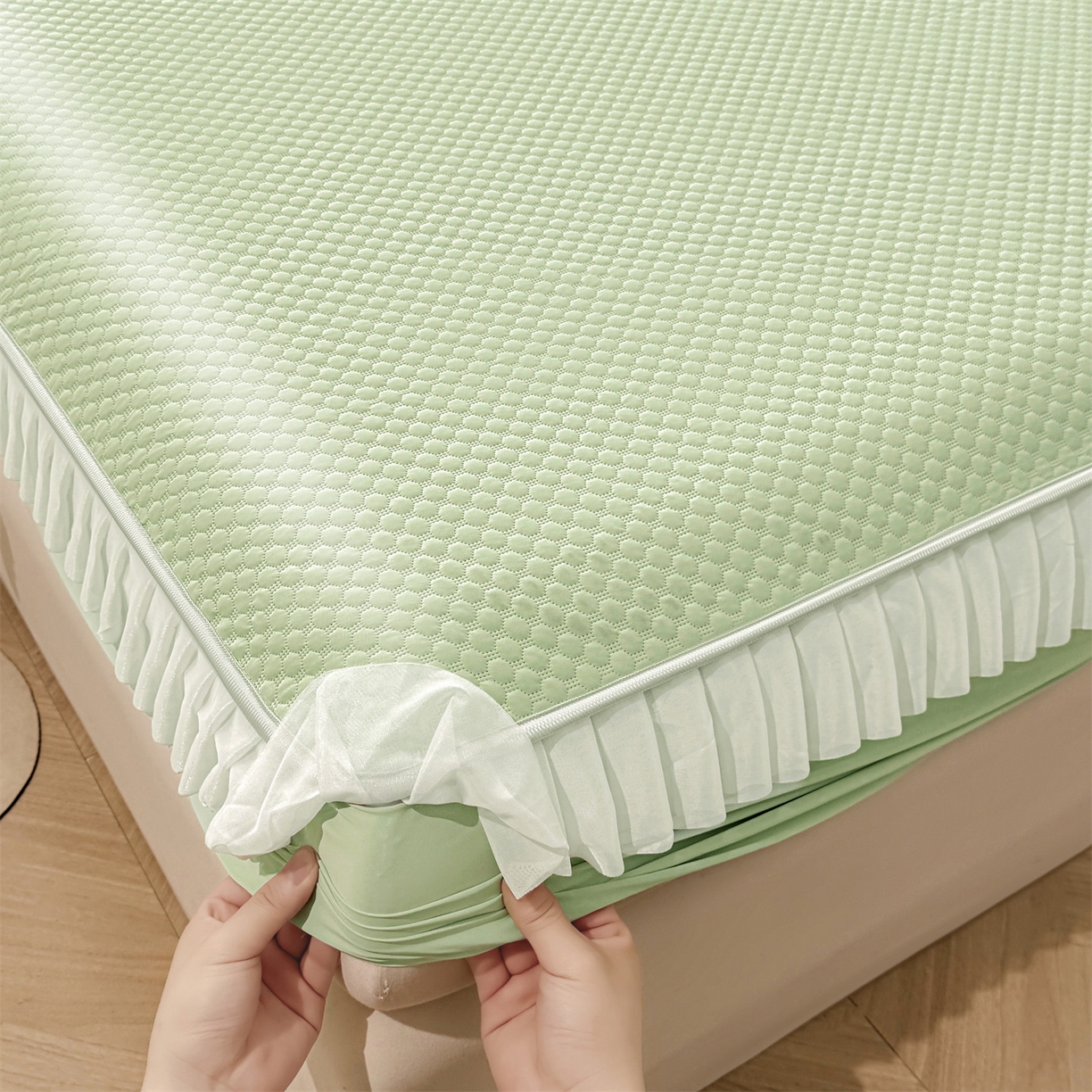 91家纺网 家纺一手货源 找家纺 雯豆家纺 2026新款A类凉感丝花边床笠款凉席席子凉席 凉感丝花边床笠-春辰绿