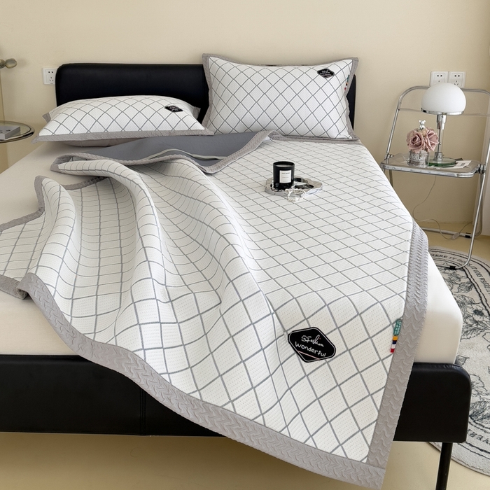 91家纺网 家纺一手货源 找家纺 （总）印季家纺 2026新款轻奢简约凉感丝泡泡席-格调凉席（床笠款）