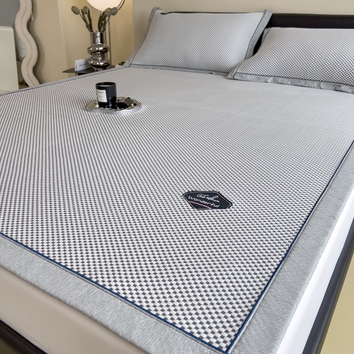 91家纺网 家纺一手货源 找家纺 印季家纺 2026新款凉感系列-华夫格凉感丝软席（床席款） 银灰