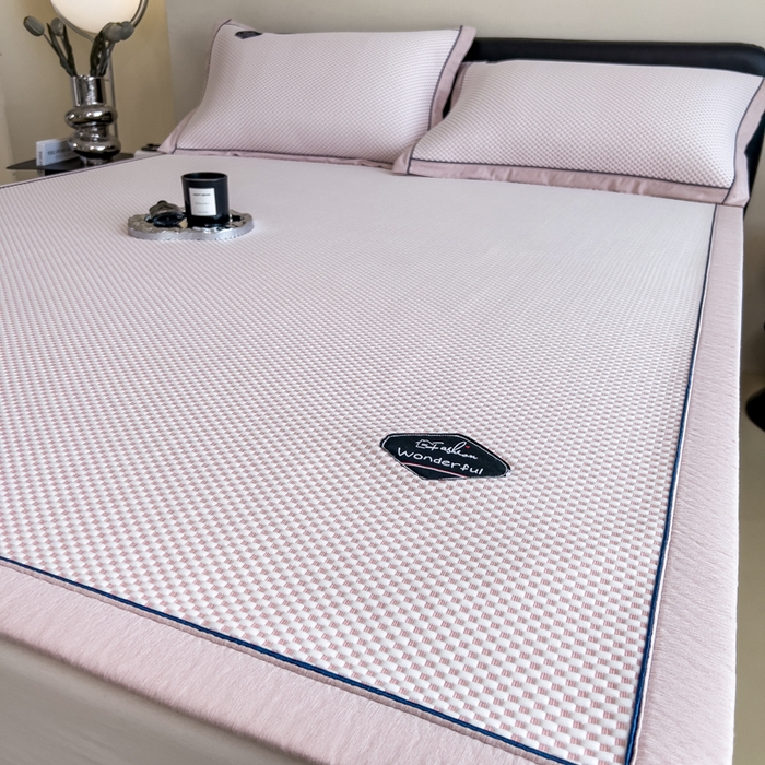 91家纺网 家纺一手货源 找家纺 印季家纺 2026新款凉感系列-华夫格凉感丝软席（床席款） 浅粉