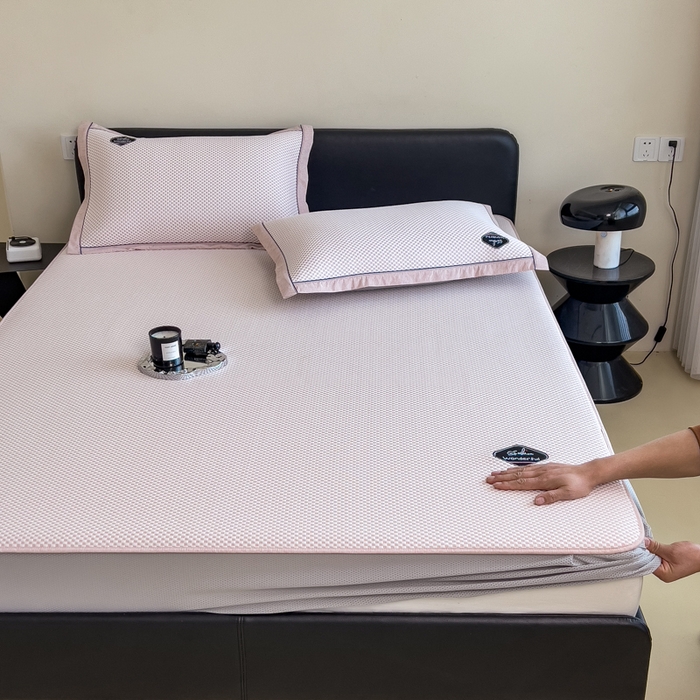 91家纺网 家纺一手货源 找家纺 印季家纺 2026新款凉感系列-华夫格凉感丝软席（床席款） 浅粉