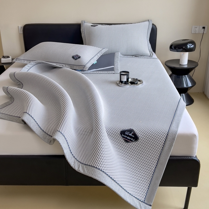 91家纺网 家纺一手货源 找家纺 印季家纺 2026新款凉感系列-华夫格凉感丝软席（床席款） 银灰