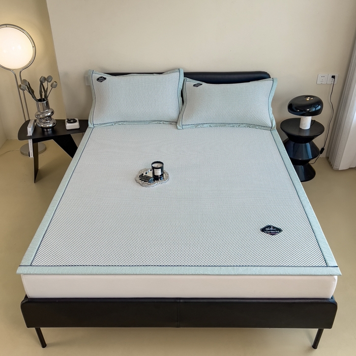 91家纺网 家纺一手货源 找家纺 印季家纺 2026新款凉感系列-华夫格凉感丝软席（床笠款） 墨绿