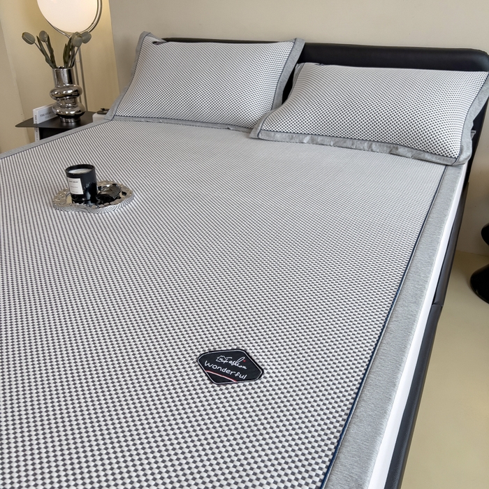 91家纺网 家纺一手货源 找家纺 印季家纺 2026新款凉感系列-华夫格凉感丝软席（床笠款） 银灰