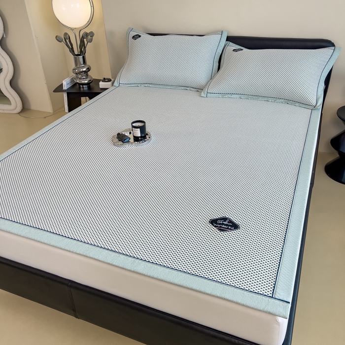 91家纺网 家纺一手货源 找家纺 印季家纺 2026新款凉感系列-华夫格凉感丝软席（床笠款） 墨绿