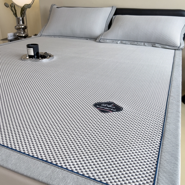 91家纺网 家纺一手货源 找家纺 印季家纺 2026新款凉感系列-华夫格凉感丝软席（床笠款） 银灰