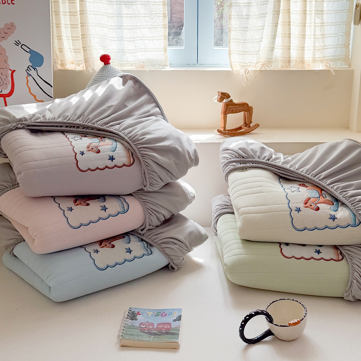 91家纺网 家纺一手货源 找家纺 TT.one 塔塔家居 2026新款A类夏日裸感凉感夏凉垫--小马系列 组合