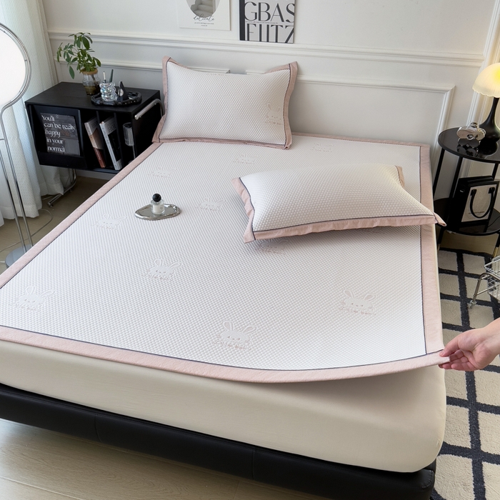 91家纺网 家纺一手货源 找家纺 （总）印季家纺 2026新款凉感系列-卡通凉感丝泡泡软席（床席款）