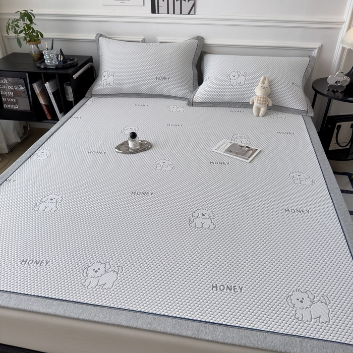 91家纺网 家纺一手货源 找家纺 印季家纺 2026新款凉感系列-卡通凉感丝泡泡软席（床席款） 小狗-灰