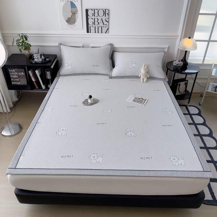 91家纺网 家纺一手货源 找家纺 印季家纺 2026新款凉感系列-卡通凉感丝泡泡软席（床席款） 小狗-灰