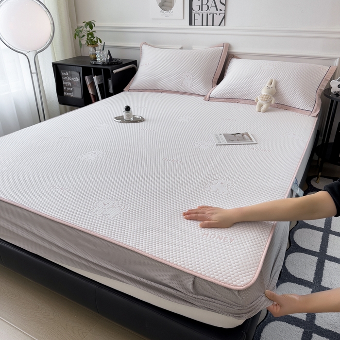 91家纺网 家纺一手货源 找家纺 （总）印季家纺 2026新款凉感系列-卡通凉感丝泡泡软席（床笠款）