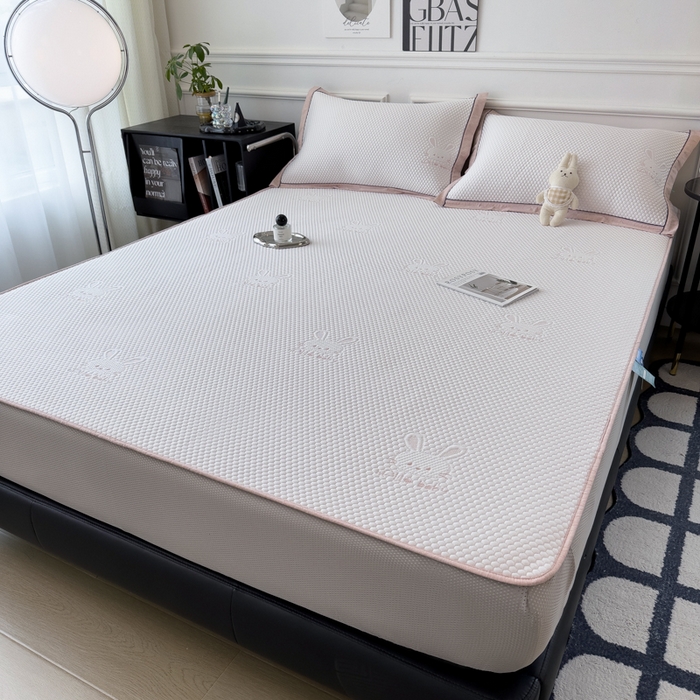 91家纺网 家纺一手货源 找家纺 印季家纺 2026新款凉感系列-卡通凉感丝泡泡软席（床笠款） 兔子-粉