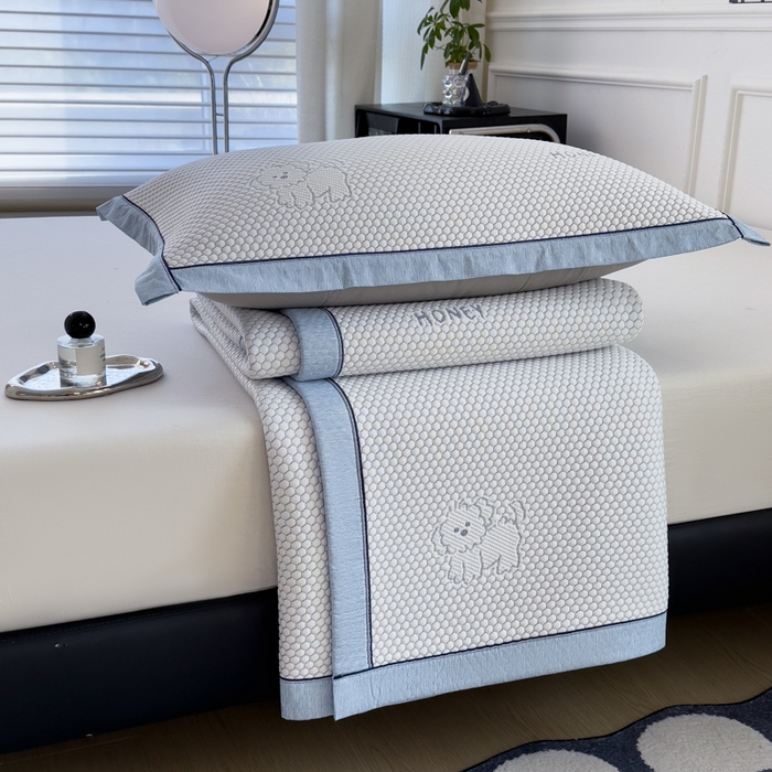 91家纺网 家纺一手货源 找家纺 印季家纺 2026新款凉感系列-卡通凉感丝泡泡软席（床笠款） 小狗-蓝