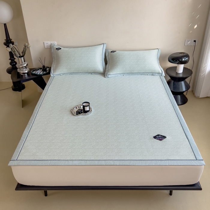 91家纺网 家纺一手货源 找家纺 印季家纺 2026新款凉感系列-丝滑凉感丝软席（床笠款） 肌理纹-绿色