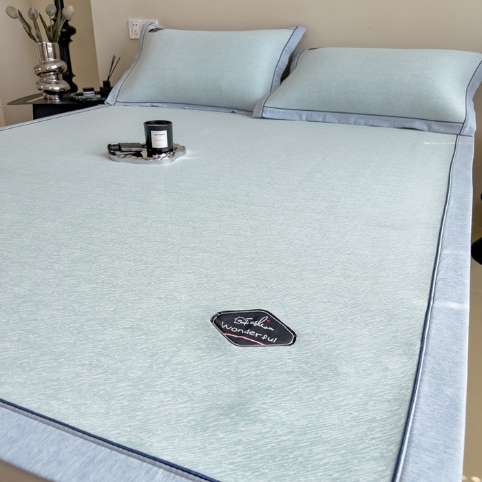 91家纺网 家纺一手货源 找家纺 印季家纺 2026新款凉感系列-丝滑凉感丝软席（床笠款） 肌理纹-蓝色