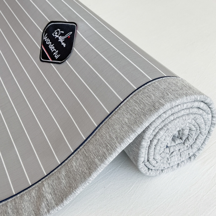 91家纺网 家纺一手货源 找家纺 印季家纺 2026新款凉感系列-丝滑凉感丝软席（床笠款） 条纹-灰色