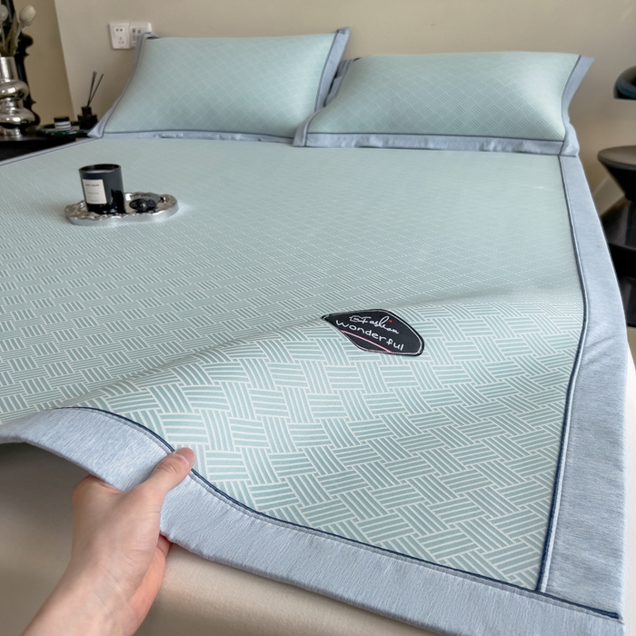 91家纺网 家纺一手货源 找家纺 印季家纺 2026新款凉感系列-丝滑凉感丝软席（床笠款） 交织-蓝色