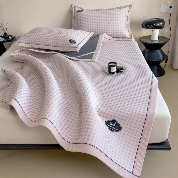 91家纺网 家纺一手货源 找家纺 印季家纺 2026新款凉感系列-丝滑凉感丝软席（床笠款） 圆点-粉色