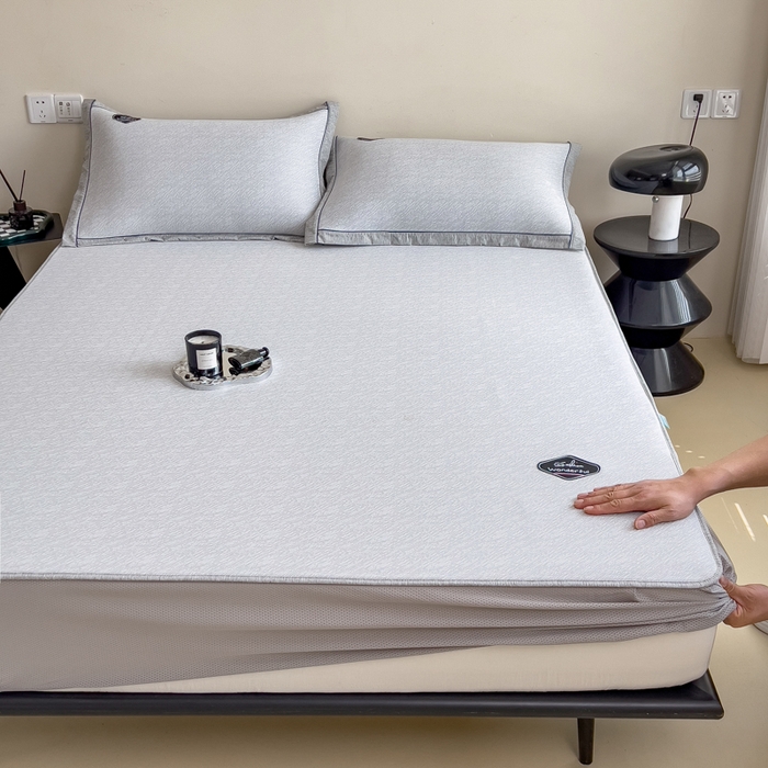 91家纺网 家纺一手货源 找家纺 印季家纺 2026新款凉感系列-丝滑凉感丝软席（床笠款） 肌理纹-灰色