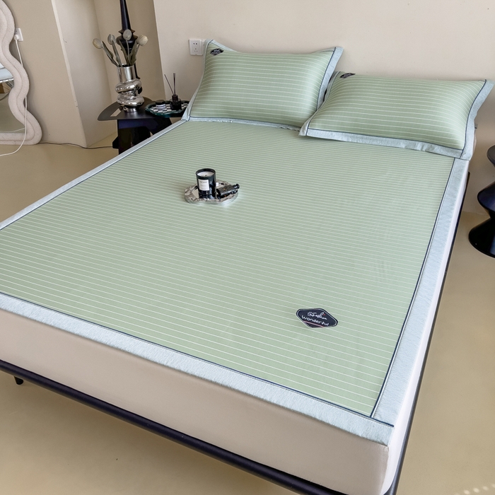 91家纺网 家纺一手货源 找家纺 印季家纺 2026新款凉感系列-丝滑凉感丝软席（床笠款） 条纹-绿色