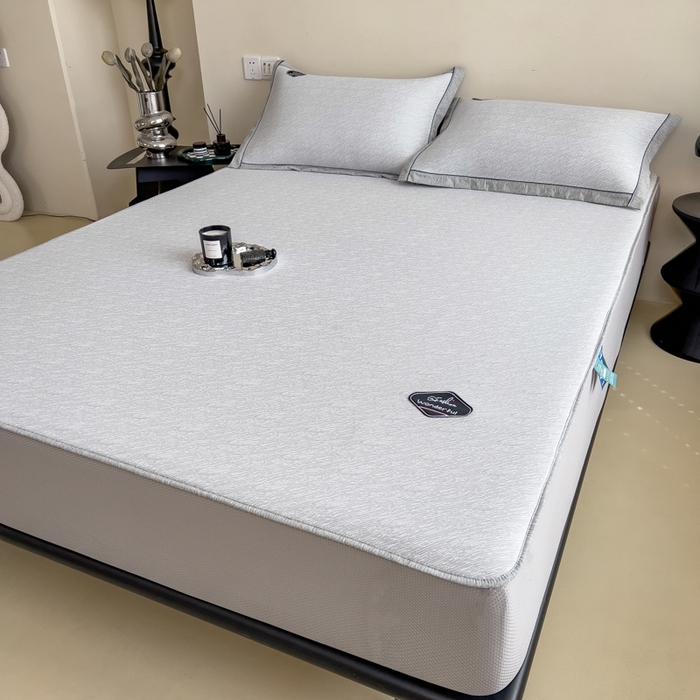 91家纺网 家纺一手货源 找家纺 印季家纺 2026新款凉感系列-丝滑凉感丝软席（床笠款） 肌理纹-灰色