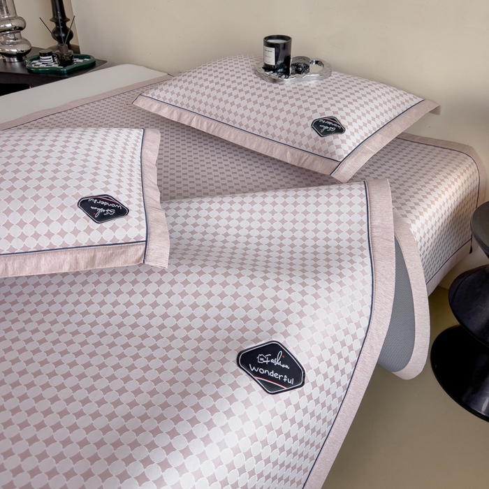 91家纺网 家纺一手货源 找家纺 印季家纺 2026新款凉感系列-丝滑凉感丝软席（床笠款） 圆点-粉色