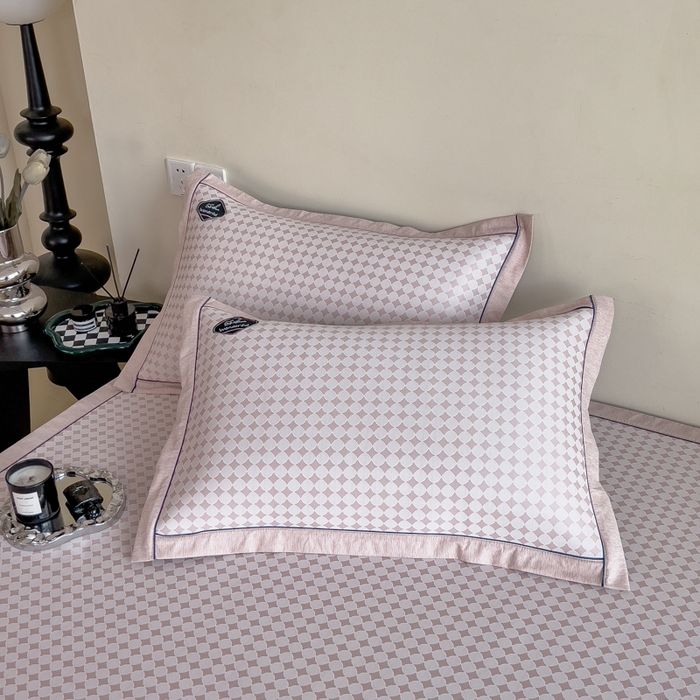 91家纺网 家纺一手货源 找家纺 印季家纺 2026新款凉感系列-丝滑凉感丝软席（床笠款） 圆点-粉色