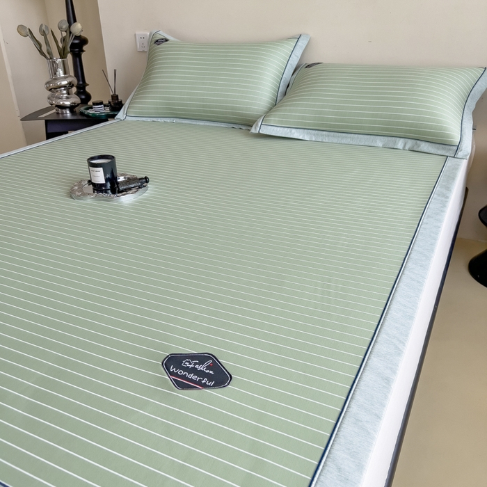 91家纺网 家纺一手货源 找家纺 印季家纺 2026新款凉感系列-丝滑凉感丝软席（床笠款） 条纹-绿色