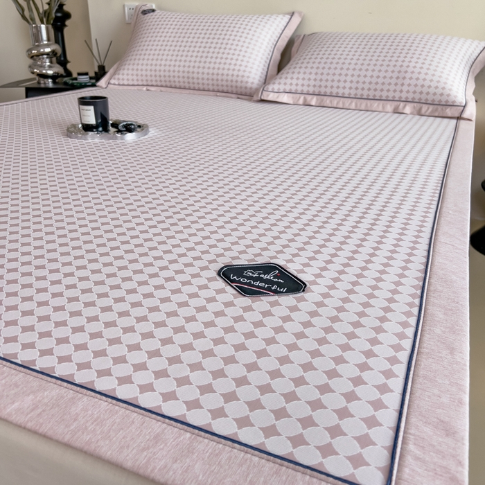 91家纺网 家纺一手货源 找家纺 印季家纺 2026新款凉感系列-丝滑凉感丝软席（床笠款） 圆点-粉色