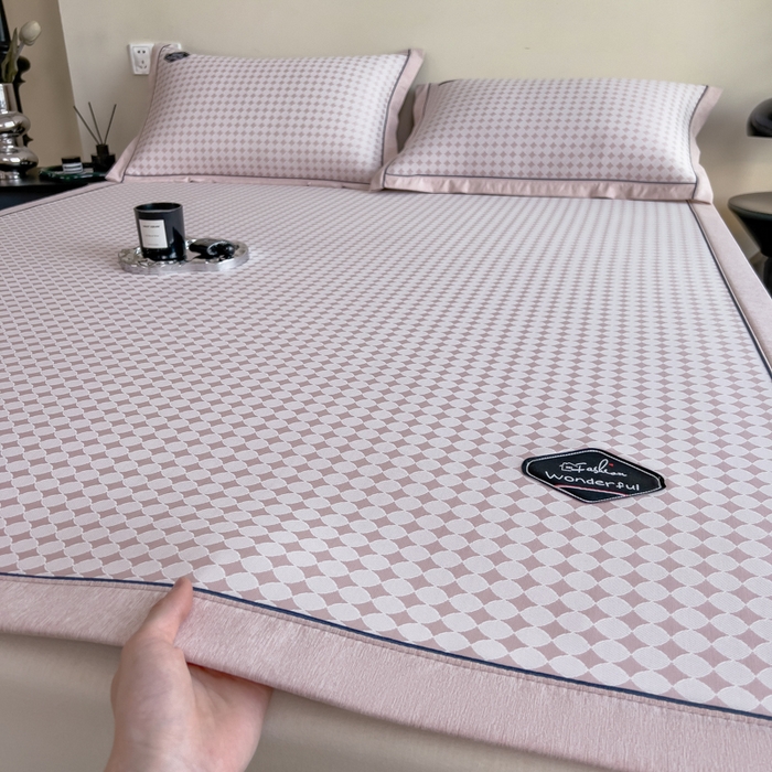 91家纺网 家纺一手货源 找家纺 印季家纺 2026新款凉感系列-丝滑凉感丝软席（床笠款） 圆点-粉色