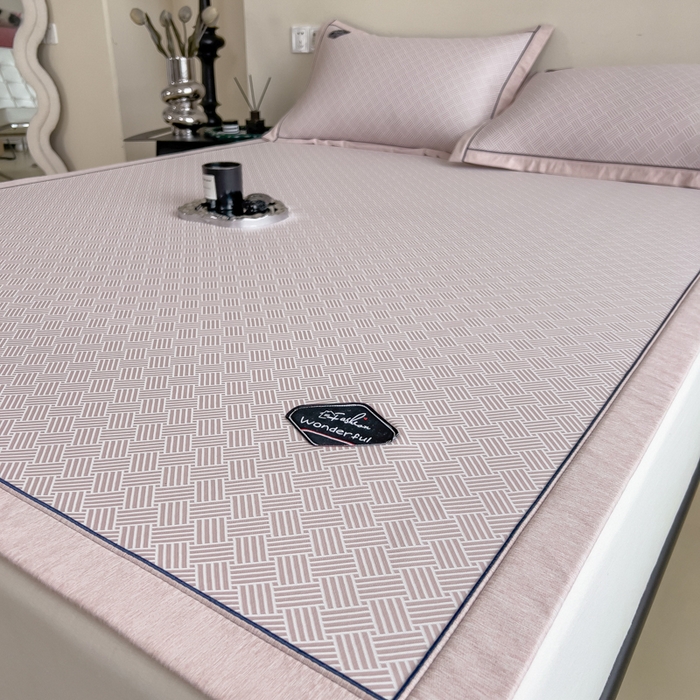 91家纺网 家纺一手货源 找家纺 印季家纺 2026新款凉感系列-丝滑凉感丝软席（床笠款） 交织-粉色