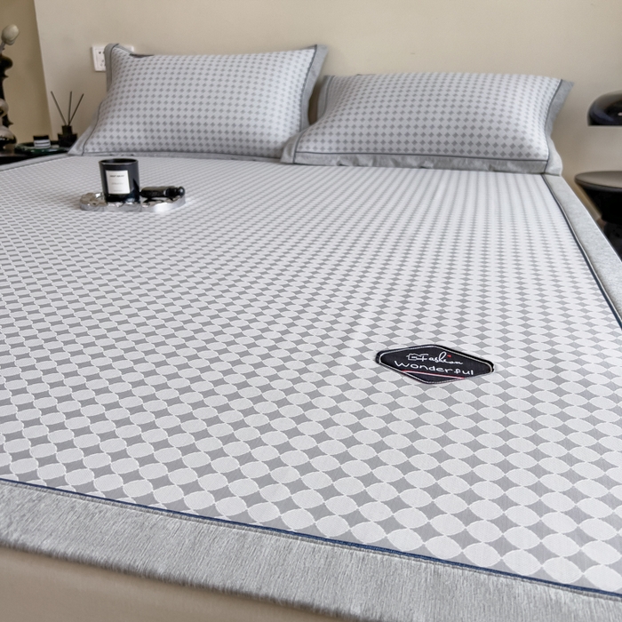 91家纺网 家纺一手货源 找家纺 印季家纺 2026新款凉感系列-丝滑凉感丝软席（床笠款） 圆点-灰色