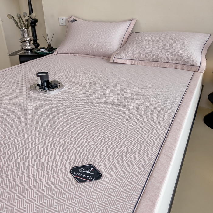 91家纺网 家纺一手货源 找家纺 印季家纺 2026新款凉感系列-丝滑凉感丝软席（床笠款） 交织-粉色