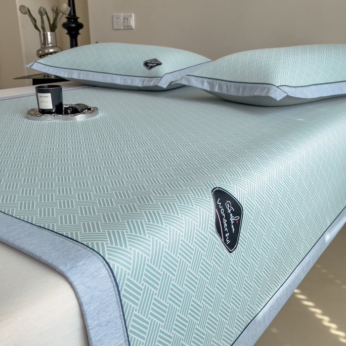 91家纺网 家纺一手货源 找家纺 印季家纺 2026新款凉感系列-丝滑凉感丝软席（床笠款） 交织-蓝色