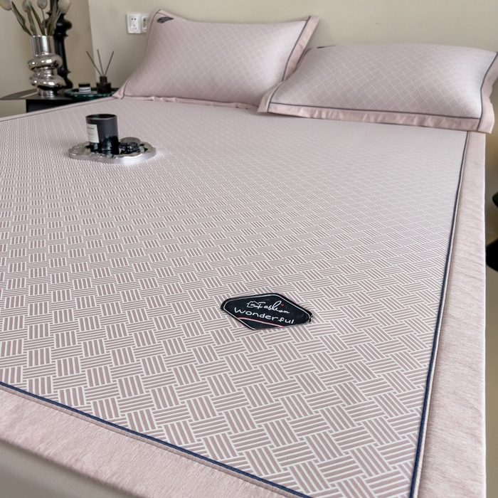 91家纺网 家纺一手货源 找家纺 印季家纺 2026新款凉感系列-丝滑凉感丝软席（床笠款） 交织-粉色