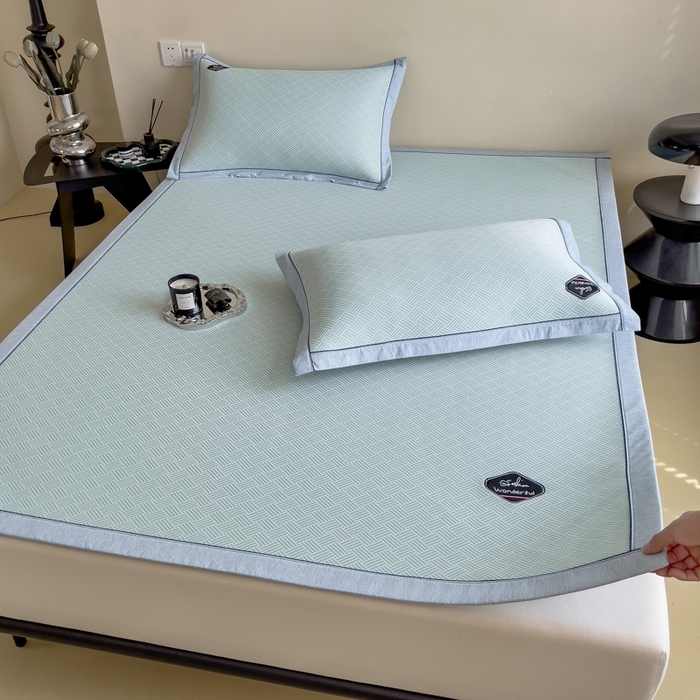 91家纺网 家纺一手货源 找家纺 印季家纺 2026新款凉感系列-丝滑凉感丝软席（床笠款） 交织-蓝色