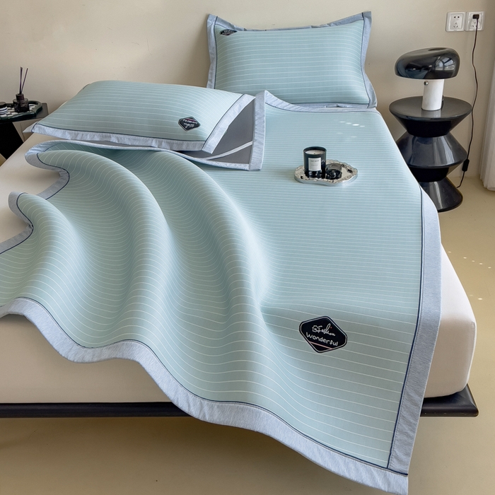 91家纺网 家纺一手货源 找家纺 印季家纺 2026新款凉感系列-丝滑凉感丝软席（床笠款） 条纹-蓝色