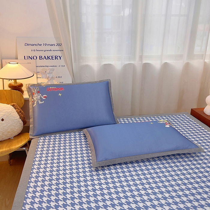 91家纺网 家纺一手货源 找家纺 云恋家纺 2026春夏新款大阪卡通冰丝凉席席子空调软席套件 大阪-奥特之光