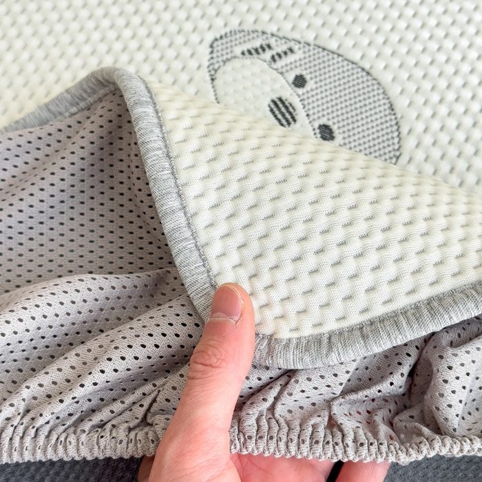 91家纺网 家纺一手货源 找家纺 印季家纺 2026新款三色提花冰爽凉感丝泡泡软席凉席席子 雪纳瑞