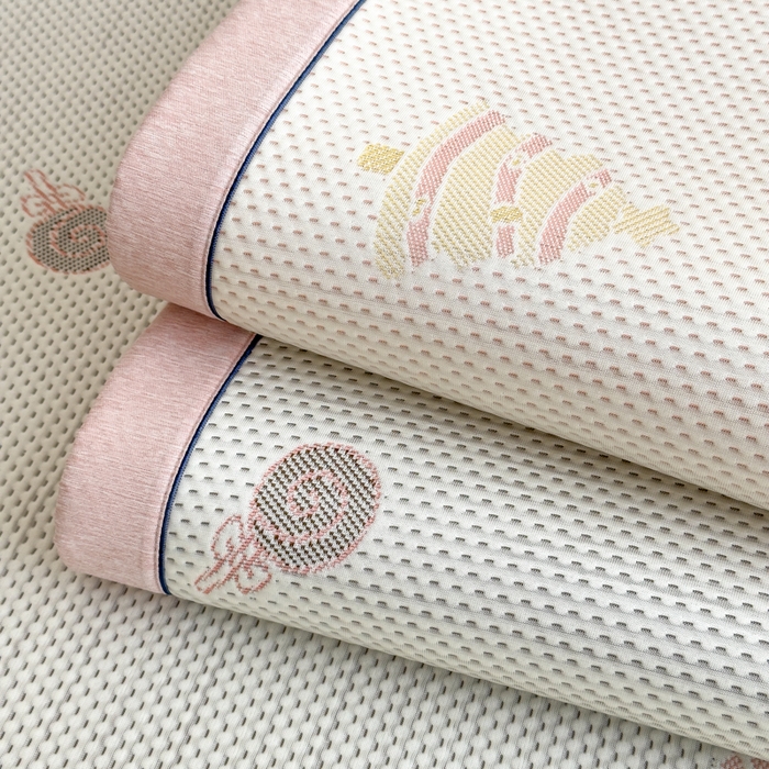 91家纺网 家纺一手货源 找家纺 （总）印季家纺 2026新款三色提花冰爽凉感丝泡泡软席凉席席子