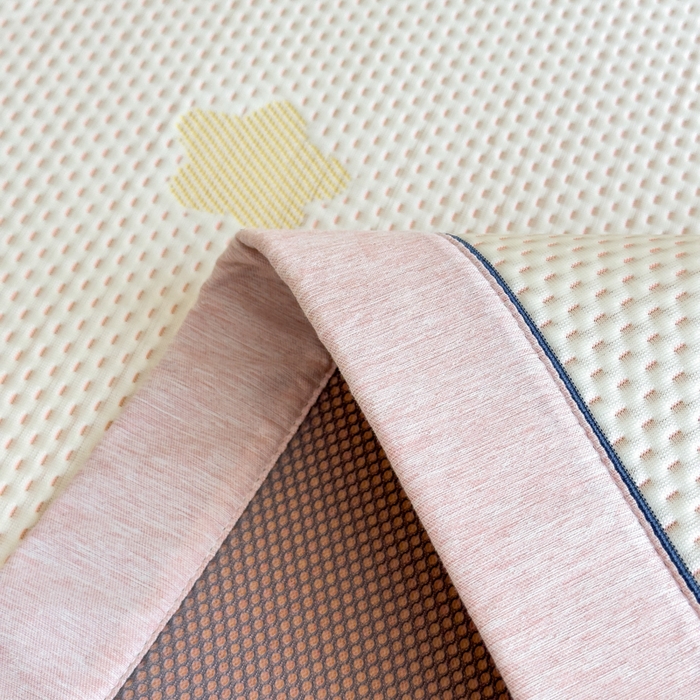 91家纺网 家纺一手货源 找家纺 印季家纺 2026新款三色提花冰爽凉感丝泡泡软席凉席席子 圣诞树