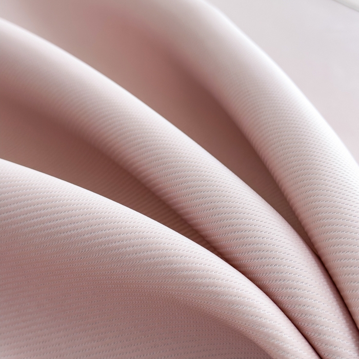 91家纺网 家纺一手货源 找家纺 印季家纺 2026新款丝滑凉感绣花软席席子-洛克熊 豆沙