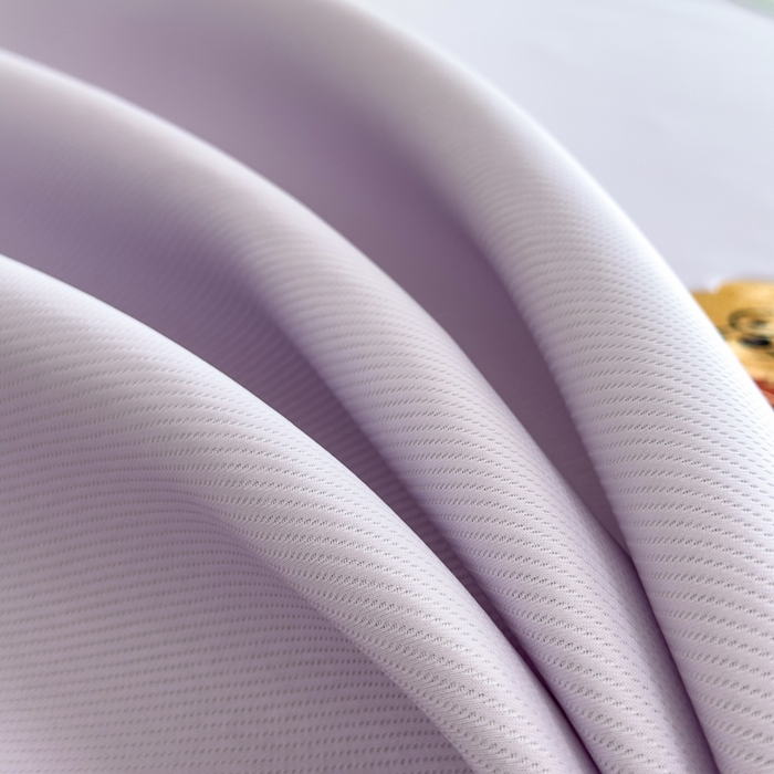 91家纺网 家纺一手货源 找家纺 印季家纺 2026新款丝滑凉感绣花软席席子-洛克熊 浅紫